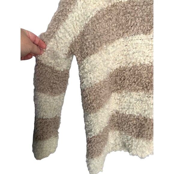 FREE PEOPLE Gray + Cream Stripe Popcorn Knit Ultra-Soft Cardigan Sweater Size XS - Picture 9 of 9